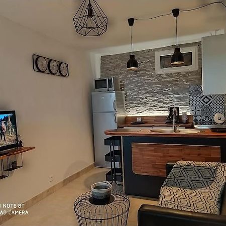 Duplex Avec Jardin, Proche Village 卡伦扎纳 外观 照片
