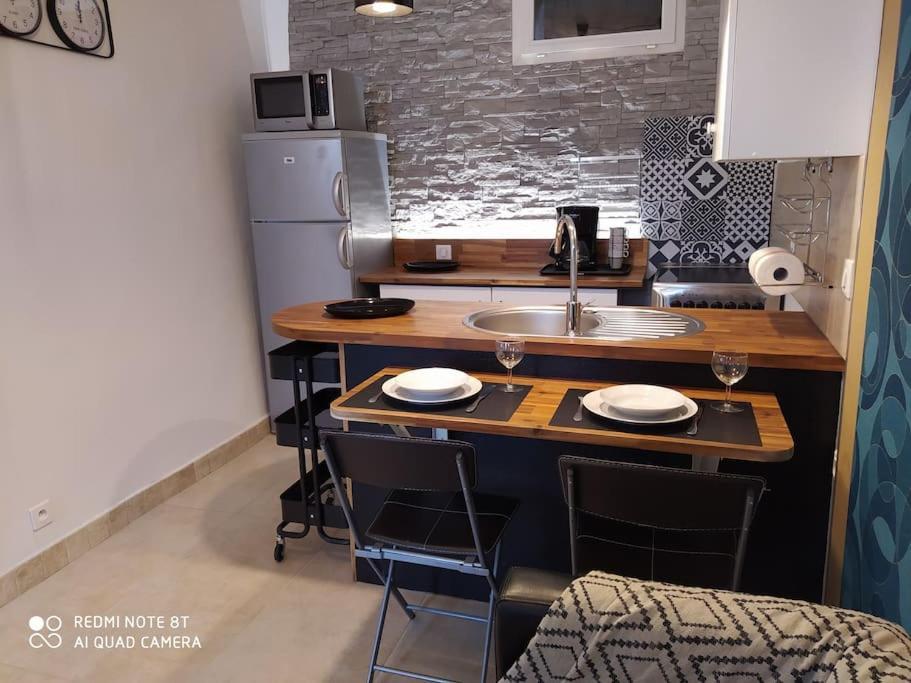 Duplex Avec Jardin, Proche Village 卡伦扎纳 外观 照片
